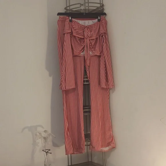 1950's Pinup Two Piece Set Size Large - Picture 3 of 6